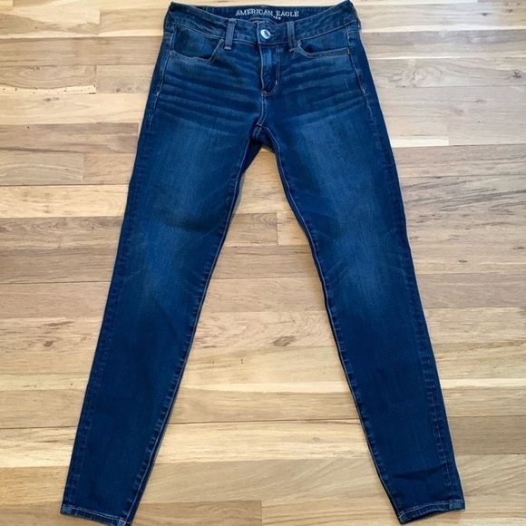 AEO Super Super Stretch Cropped Skinny Dark Wash Denim Jeans Women’s 2R - Picture 1 of 16